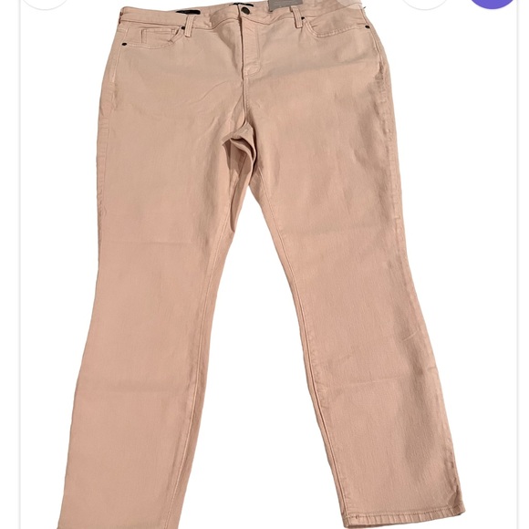 SOLD OUT - Picture 2 of 13